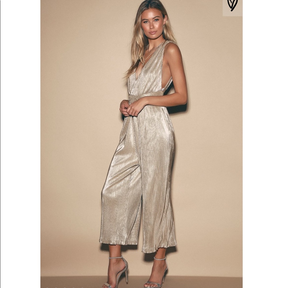 Lulu’s Silver Metallic Pleated Culotte Jumpsuit